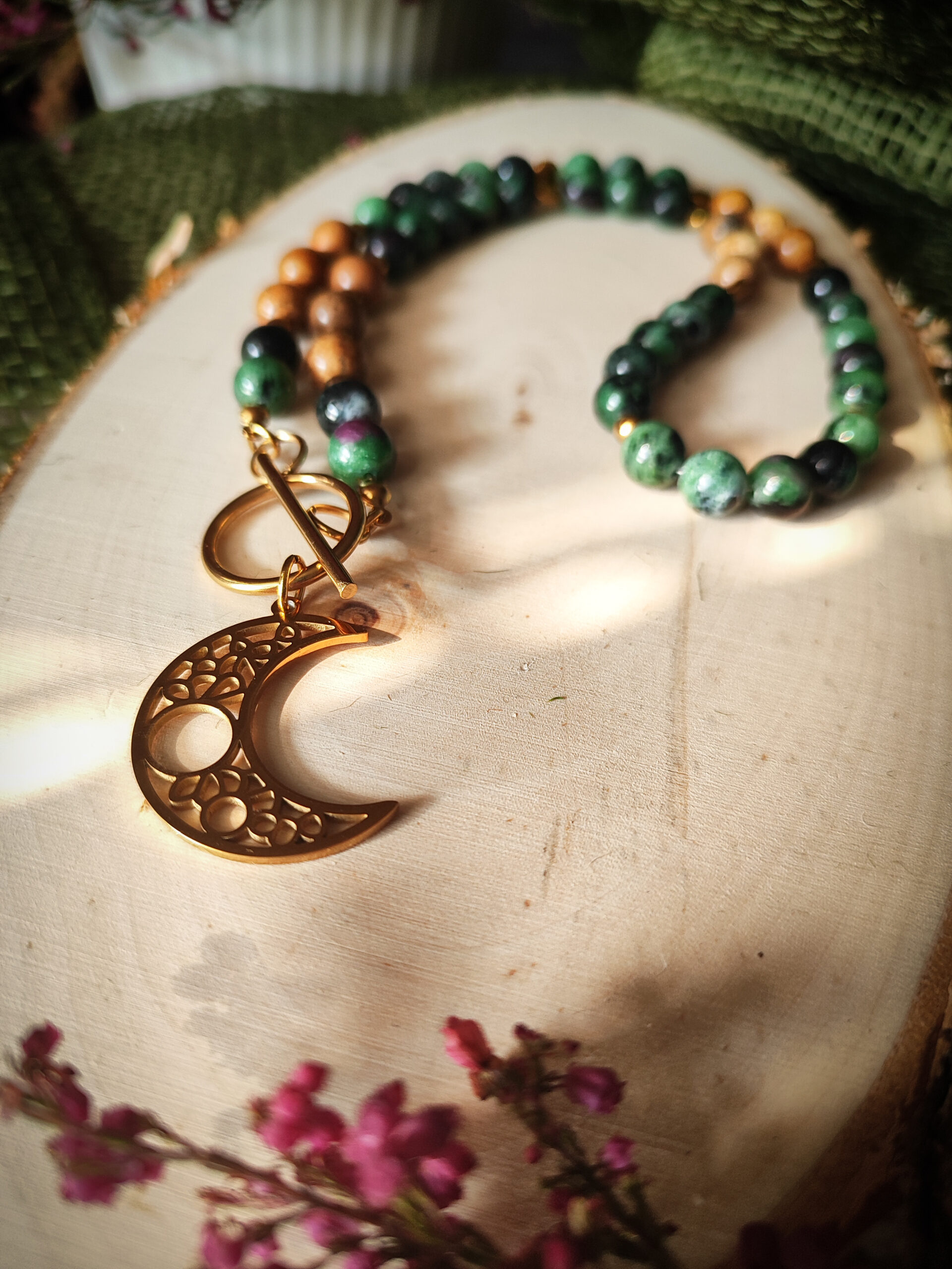 Głębia - naszyjnik z kamieni naturalnych z zawieszką handmade - obrazek 4